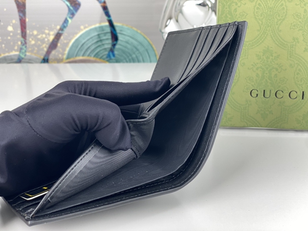 グッチ財布コピー全体デザイン